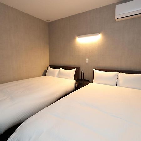 White Crystal Roomb 후쿠오카 외부 사진